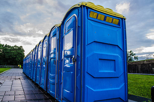 Best Porta potty delivery and setup  in Mobridge, SD